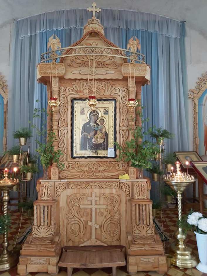 Храм Рождества Христова села Мокрый Корь с 9 июня 2020 года открыт для посещения в соответствии с раннее установленным временем работы.
