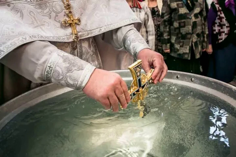 Храм Рождества Христова. 19 января 2025 года в 12.00 часов - Великое Водосвятие в Крещение Господне.